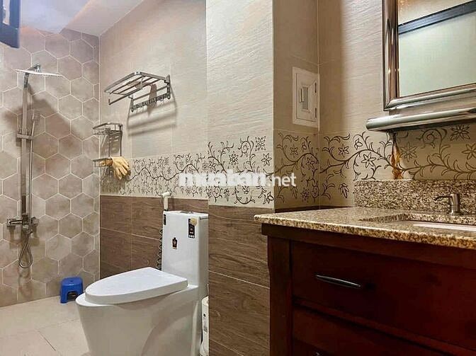 Cho thuê phòng nội thất cơ bản giá rẻ như hình