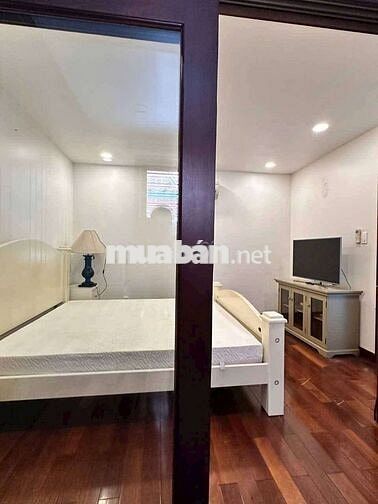 Nhà Chín Chủ Cho Thuê 7,5x18 2Lầu 5pn 6wc