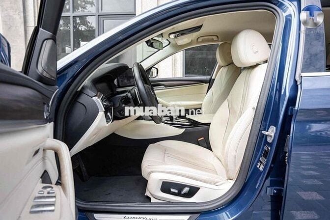 BMW  520i Luxury lên Loa Harman, Mâm Msport