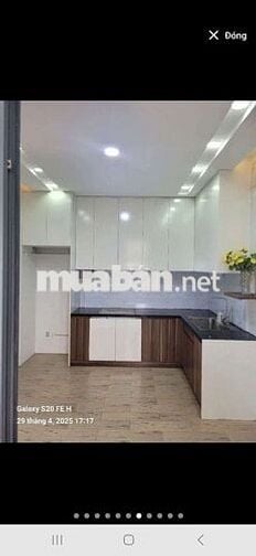 Cần bán gầp nhà .PTTN  .Q12 .DT 6,5x18 .1 trệt  3 lầu 4PN.  5WS .