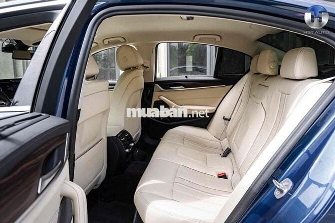 BMW  520i Luxury lên Loa Harman, Mâm Msport