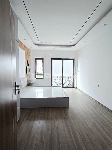 🏡 THẠCH BÀN – LONG BIÊN 🏡  🌟 NHÀ 5 TẦNG MỚI – THIẾT KẾ HIỆN ĐẠI – G