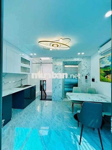 NHÀ MỚI KOONG 100% – LÔ GÓC – THANG MÁY – LÕI HAI BÀ TRƯNG