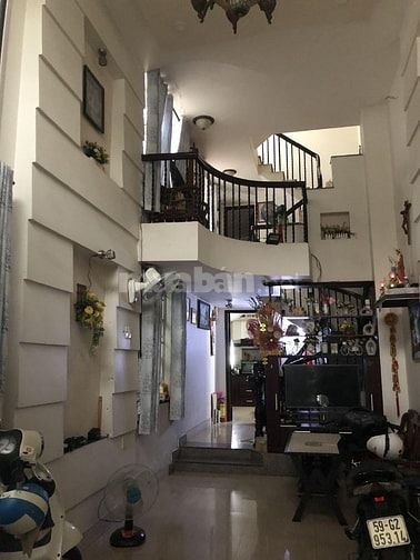 Bán Nhà Nguyên Căn Nguyễn Kiệm Phú Nhuận Hẻm XH cách MT 20m