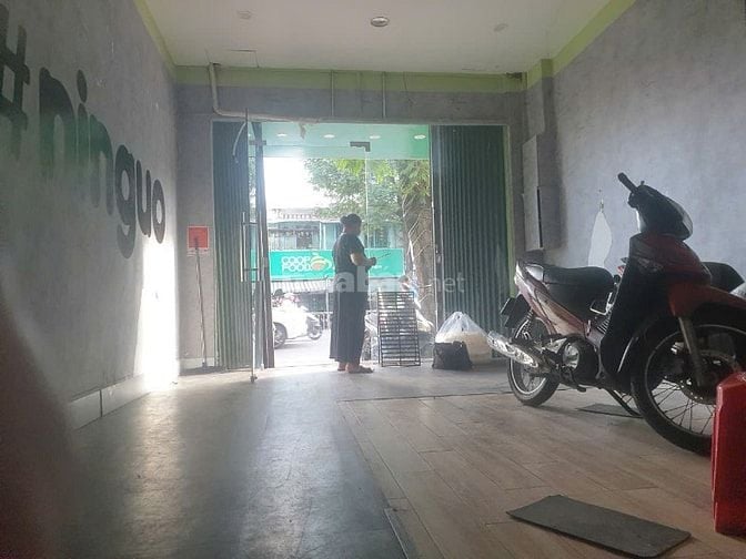 Cho thuê nhà mặt tiền kinh doanh đường Lê Văn Sỹ, Phường 14, Quận 3