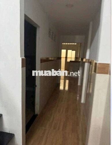 Cho thuê nhà mới đẹp hẻm 7m ngay ngã tư Trung Chánh, Quận 12