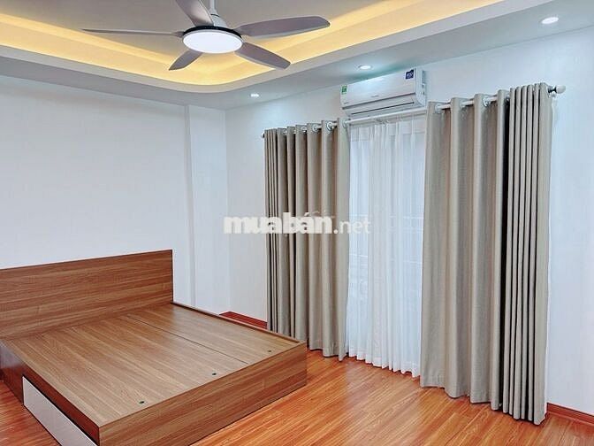 Bán Nhà Định Công, Hoàng Mai ở luôn 40m2, 4 tầng, SĐCC, chỉ hơn 6 tỷ