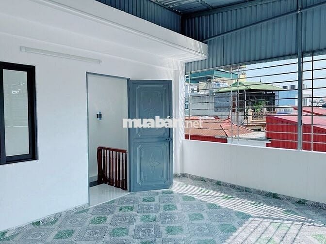 Bán Nhà Định Công, Hoàng Mai ở luôn 40m2, 4 tầng, SĐCC, chỉ hơn 6 tỷ