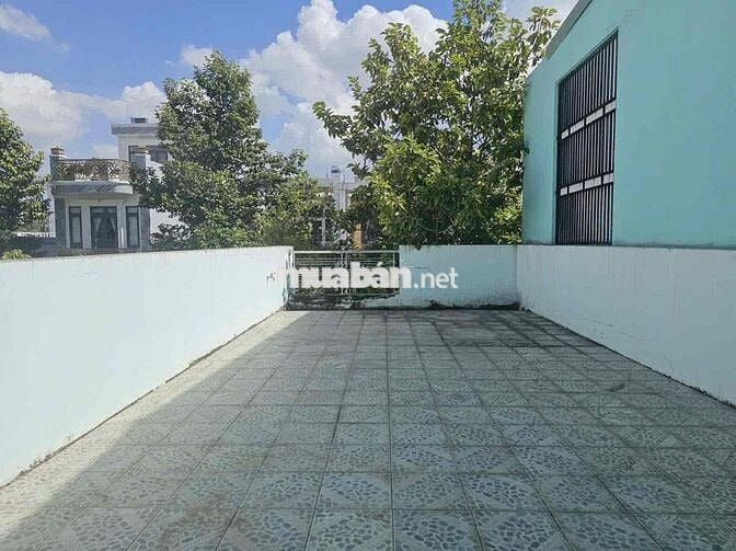 Cho thuê nhà 1 trệt 1 lầu, sân thượng – KDC D2D Võ Thị Sáu, Biên Hòa –