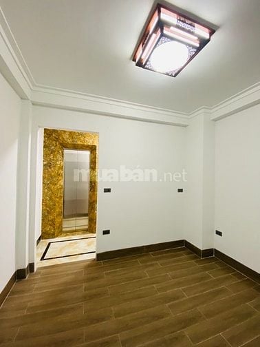 LÕI NGỌC THUỴ - 6 TẦNG THANG MÁY - FULL NỘI THẤT - 2 THOÁNG. Hơn 9 tỷ