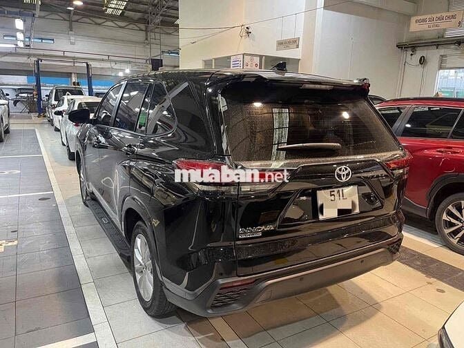 Toyota Innova Cross 2025 - 4600 km