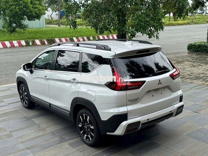 XPANDER CROSS FACELIST MY 26 MỚI