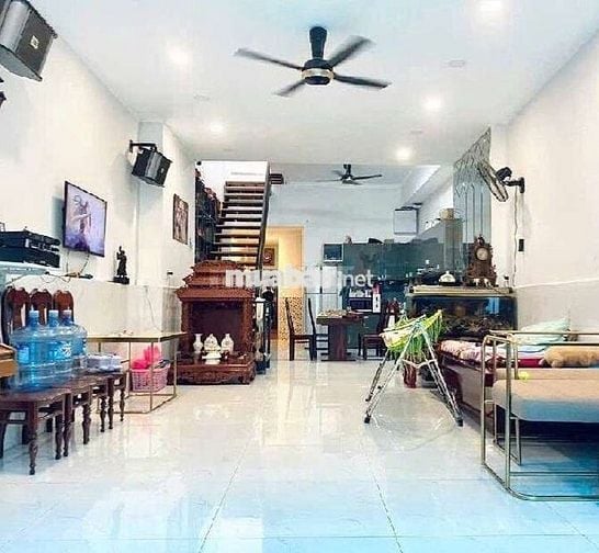 Bán nhà Thiên Phước, Tân Bình, 4.5x29, 2 tầng hẻm xe hơi khu thươngmại