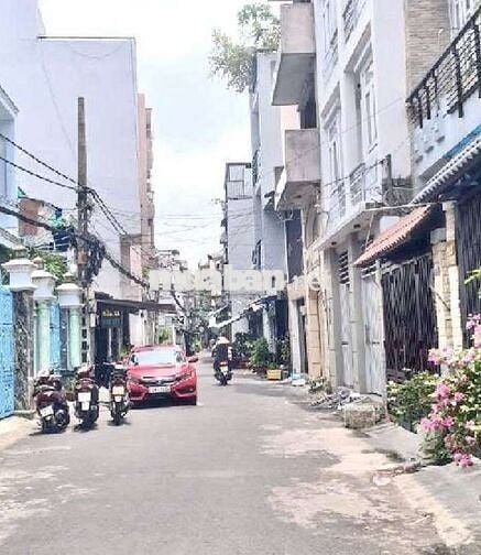 Bán nhà Thiên Phước, Tân Bình, 4.5x29, 2 tầng hẻm xe hơi khu thươngmại