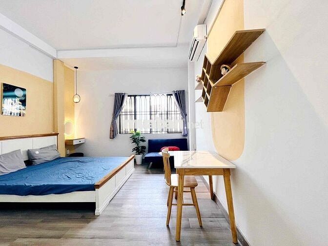CHO THUÊ CĂN HỘ 1PN TÁCH BẾP CỬA SỔ TRỜI LỚN FULL NỘI THẤT GẦN 7 HIỀN