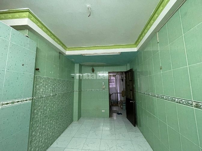CHO THUÊ PHÒNG TRỌ – 3,6 TRIỆU/THÁNG – GẦN CHỢ NHẬT TẢO & ĐH UEH