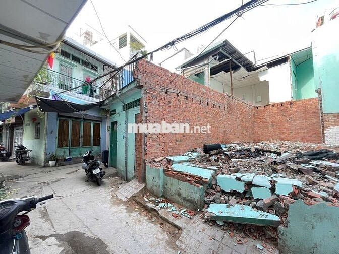Nha t xây mới hoặc sửa chữa hiện trạng 1 trệt 1 lầu 54m2 giá Tl nhiều
