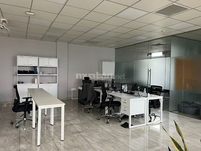 Cho thuê toàn nhà văn phòng  góc 2 mặt tiền khu Him Lam Q7 