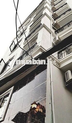 Chính chủ cho thuê phòng full đồ có ban công tại phố Nhân Hoà