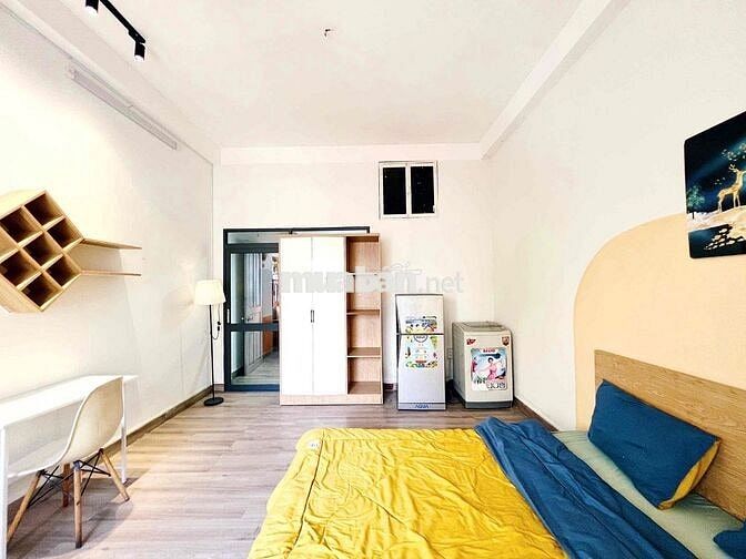 CHO THUÊ CĂN HỘ 1PN TÁCH BẾP CỬA SỔ TRỜI LỚN FULL NỘI THẤT GẦN 7 HIỀN