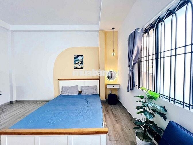 CHO THUÊ CĂN HỘ 1PN TÁCH BẾP CỬA SỔ TRỜI LỚN FULL NỘI THẤT GẦN 7 HIỀN