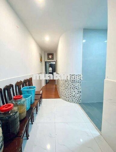 Bán nhà Thiên Phước, Tân Bình, 4.5x29, 2 tầng hẻm xe hơi khu thươngmại