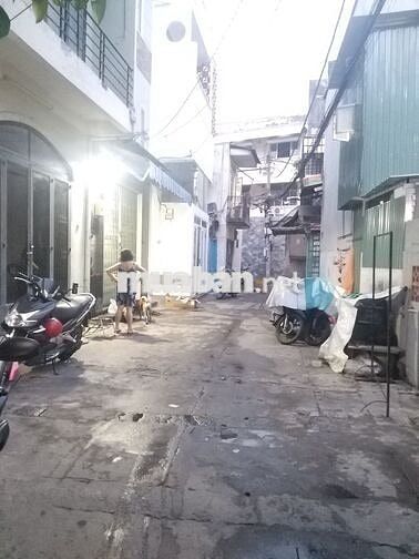 5 x10 / CN 45m²  NHÀ 10 BƯỚC RA HẺM Ô TÔ HOÀNG HOA THÁM NGAY CHỢ