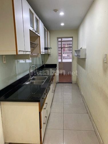 Cho thuê chung cư 115m2 Giá 16triệu. Hoàng Minh Giám, P.9, PN