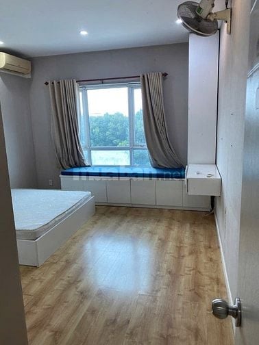 Cho thuê chung cư 115m2 Giá 16triệu. Hoàng Minh Giám, P.9, PN