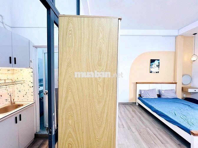 CHO THUÊ CĂN HỘ 1PN TÁCH BẾP CỬA SỔ TRỜI LỚN FULL NỘI THẤT GẦN 7 HIỀN