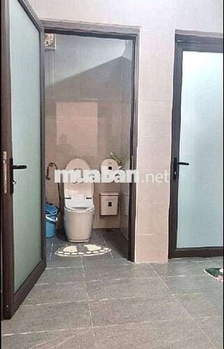 Bán nhà Thiên Phước, Tân Bình, 4.5x29, 2 tầng hẻm xe hơi khu thươngmại