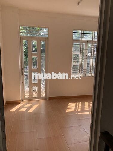 5 x10 / CN 45m²  NHÀ 10 BƯỚC RA HẺM Ô TÔ HOÀNG HOA THÁM NGAY CHỢ