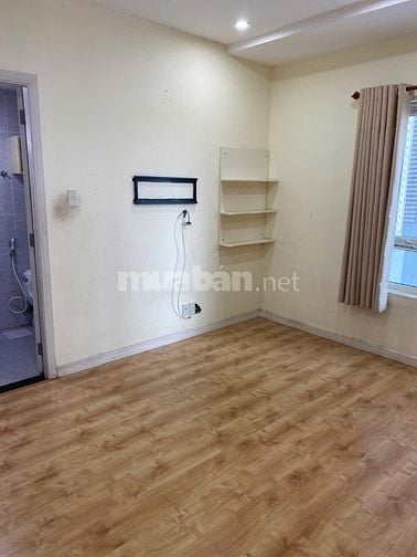 Cho thuê chung cư 115m2 Giá 16triệu. Hoàng Minh Giám, P.9, PN