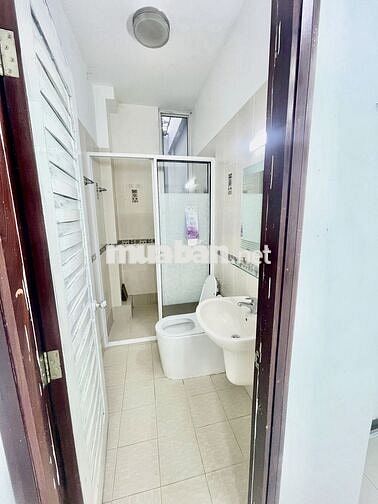 Nhà Mặt Tiền Đường Số 2 - Cư Xá Đô Thành - Quận 3 - Giá 10 Triệu