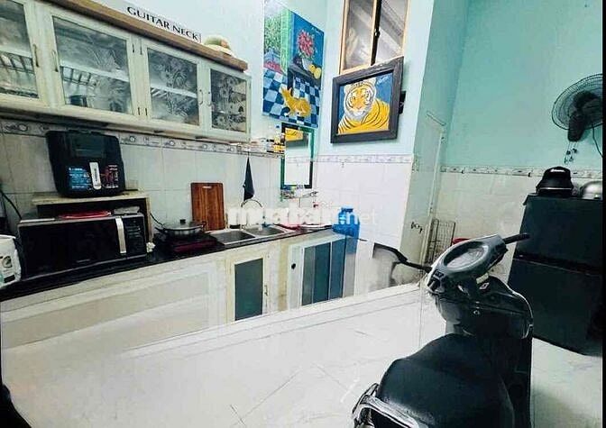 💥 PHẠM VĂN BẠCH - GẦN NHÀ GA T3 - SÂN BAY TÂN SƠN NHẤT - 10 BỨƠC RA MẶ