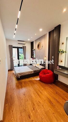BÁN NHÀ KHU ẨM THỰC PHAN XÍCH SD GẦN 50M2 NHỈNH 5T