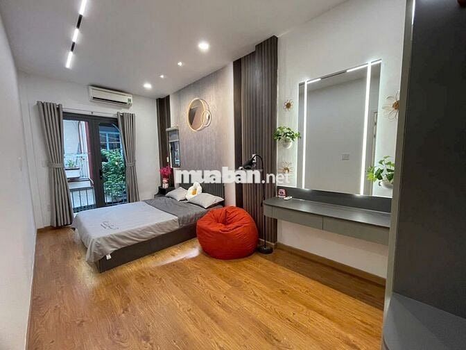 BÁN NHÀ KHU ẨM THỰC PHAN XÍCH SD GẦN 50M2 NHỈNH 5T
