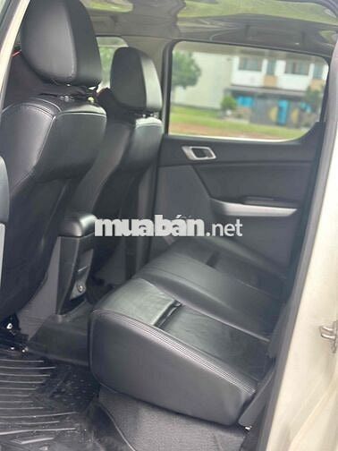 Mazda BT 50 2015 2.2L 4x2 AT - 10000 km
