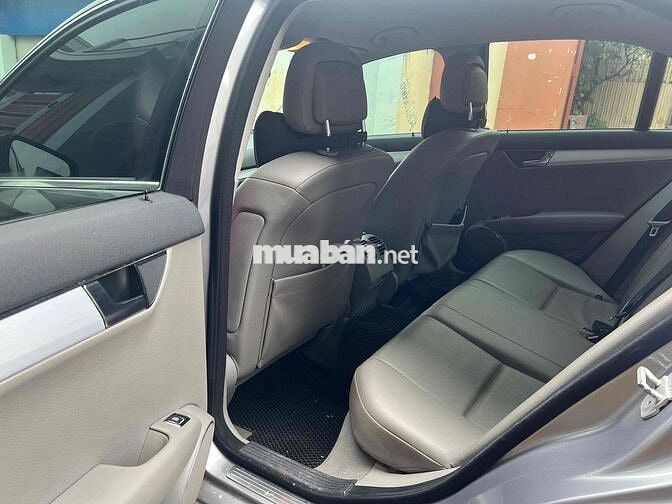 Mercedes Benz C Class 2007 C200k