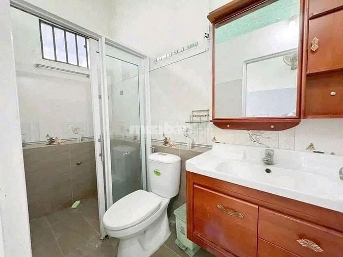 Nợ chạy hết nổi cần ra gấp nhà c4 ngay sau BV Xuyên Á(90m2) 860tr,shr