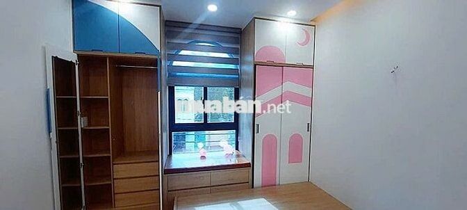 Nhà Bán Mặt Tiền Lạc Long QuânTiện Kinh Doanh mua bán 1 lầu sân thượng