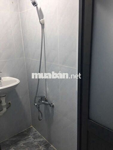 CHO THUÊ NHÀ TRỆT DT KHỦNG, HẺM XE TẢI THÔNG, GẦN CHỢ HẠNH THÔNG TÂY