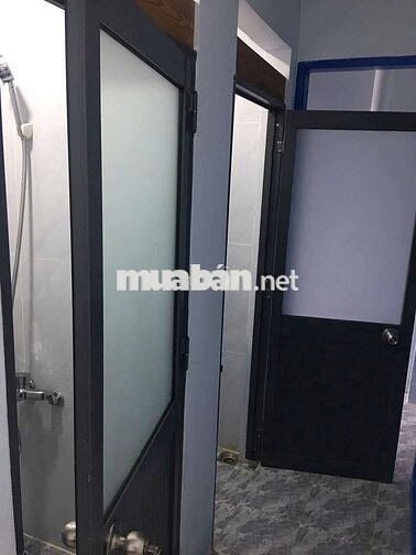 CHO THUÊ NHÀ TRỆT DT KHỦNG, HẺM XE TẢI THÔNG, GẦN CHỢ HẠNH THÔNG TÂY