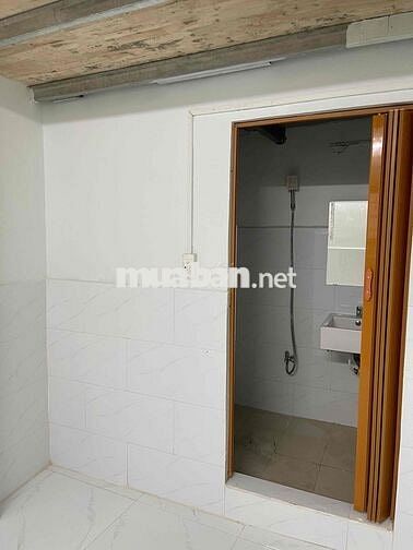 phòng trọ 8m2 đường nguyễn biểu  quận 5