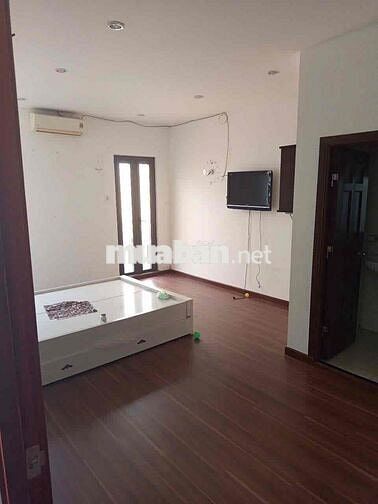 CHO THUÊ NHÀ FULL NỘI THẤT HẺM XE TẢI NGAY NGUYỄN SƠN QUẬN TÂN PHÚ