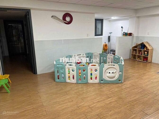 🏡 Cho Thuê Nhà HXH Đường C18_(K300)_8x18m, Trệt 3 Lầu, Sẵn Máy Lạnh.