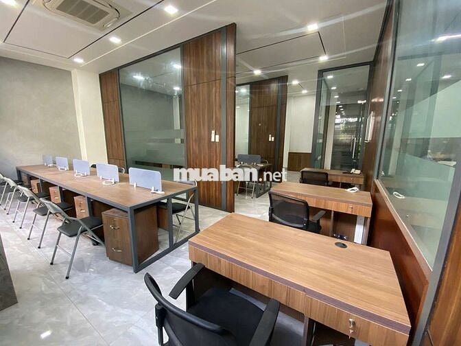 Cho thuê văn phòng gần Vạn phúc city chỉ từ 8tr tháng. Có bảo vệ