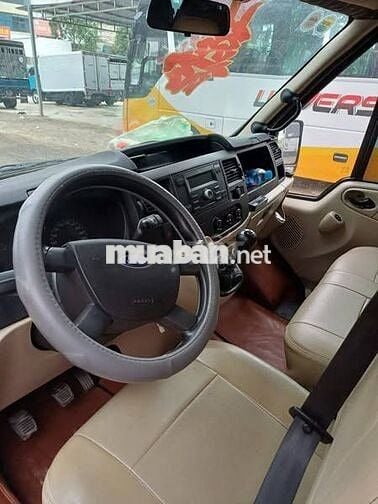 Ford transit 16cho sx năm 2018