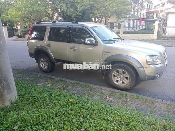 Bán xe ford everest sx năm 2007 số sàn