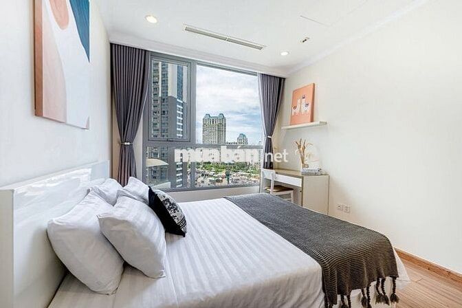 TÔI CẦN CHO THUÊ PN VINHOMES CENTRAL PARK NT CAO CẤP - LANDMARK 81